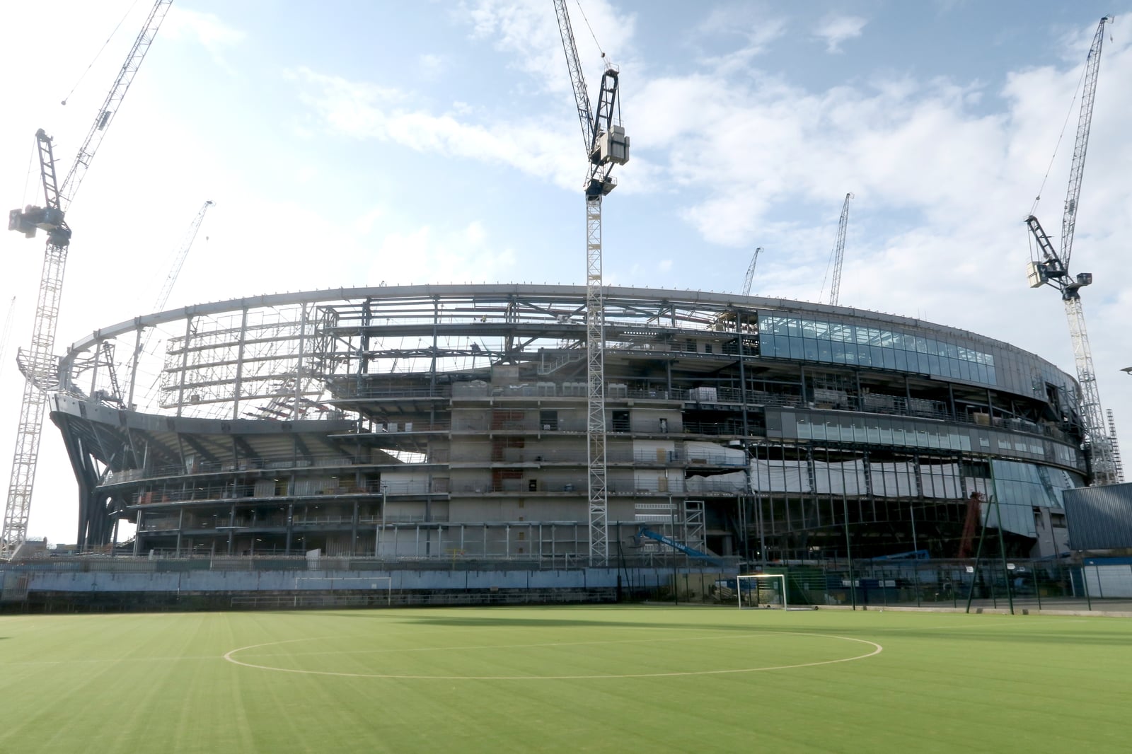 Construction of new Tottenham Hotspur stadium in April 2018, view from east