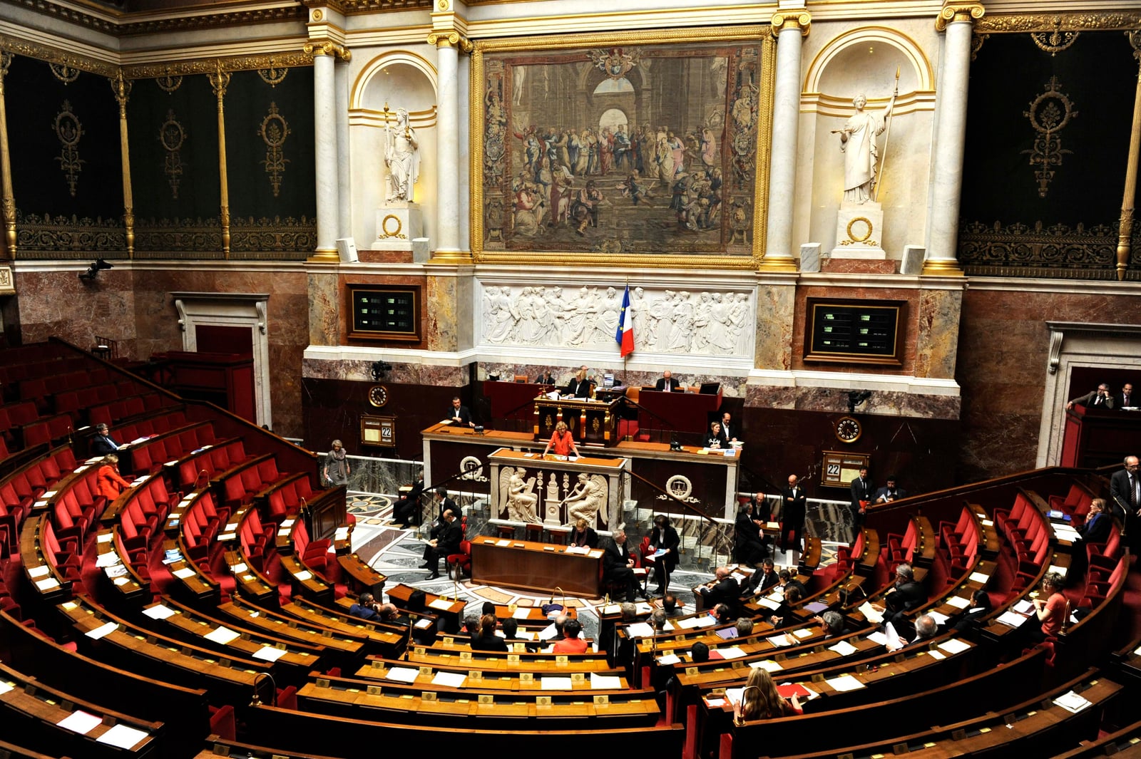 Genevièvre Fioraso presente le projet de loi relatif a l'enseignement supérieur et à la recherche à l'Assemblée Nationale