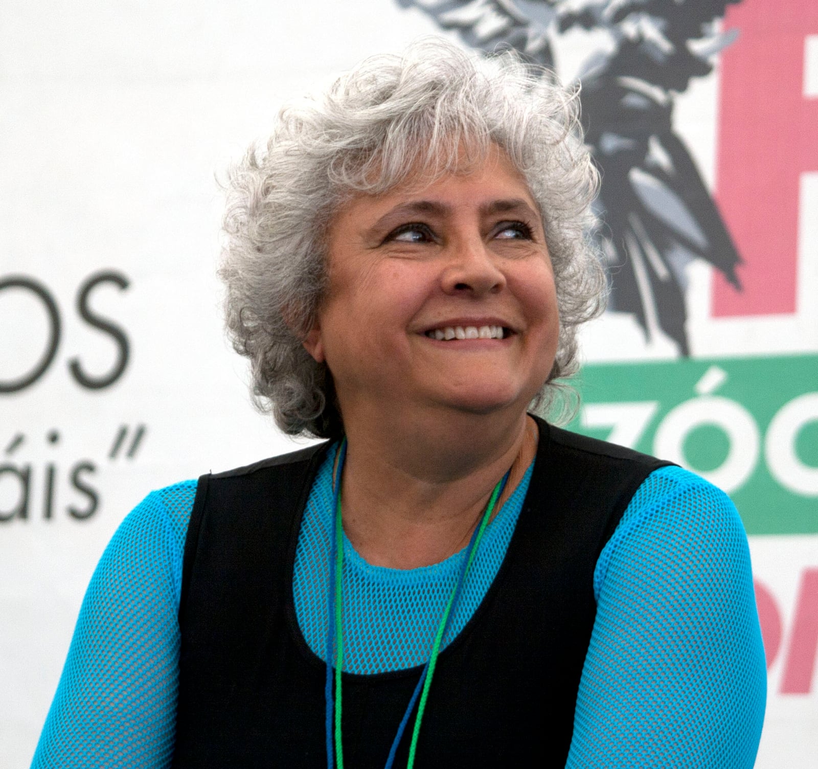 Saturday, October 19, 2013. Talk with writer Laura Esquivel at the 13th International Book Fair in Mexico City's Zócalo. Photo: Abril Cabrera/Secretary of Culture Original title: "MEX AN LECTORES DE L
